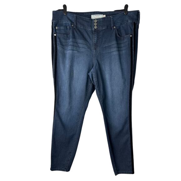 Torrid Jeans Womens Size 20R High Rise Tuxedo Stripe Super Stretch Jegging - Picture 1 of 16